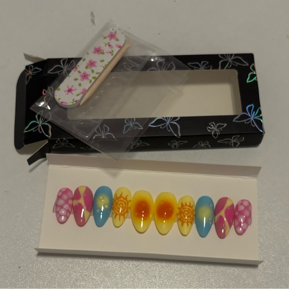Colorful Press on nails